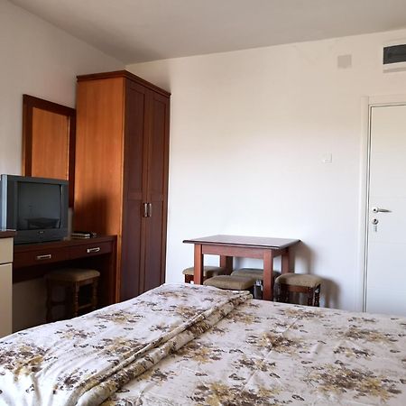 Apartmani Becici Ruang foto