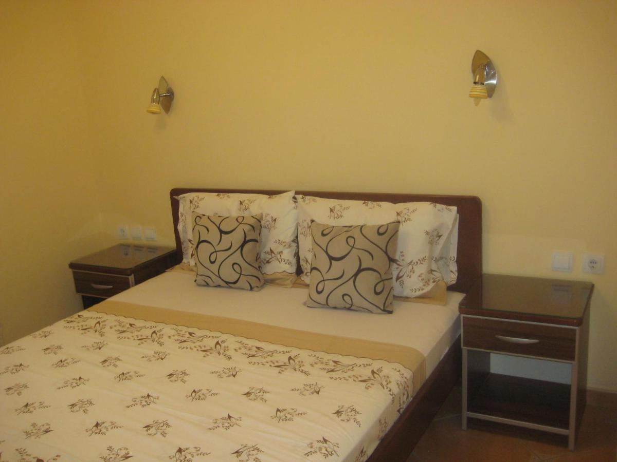 Apartmani Becici Ruang foto