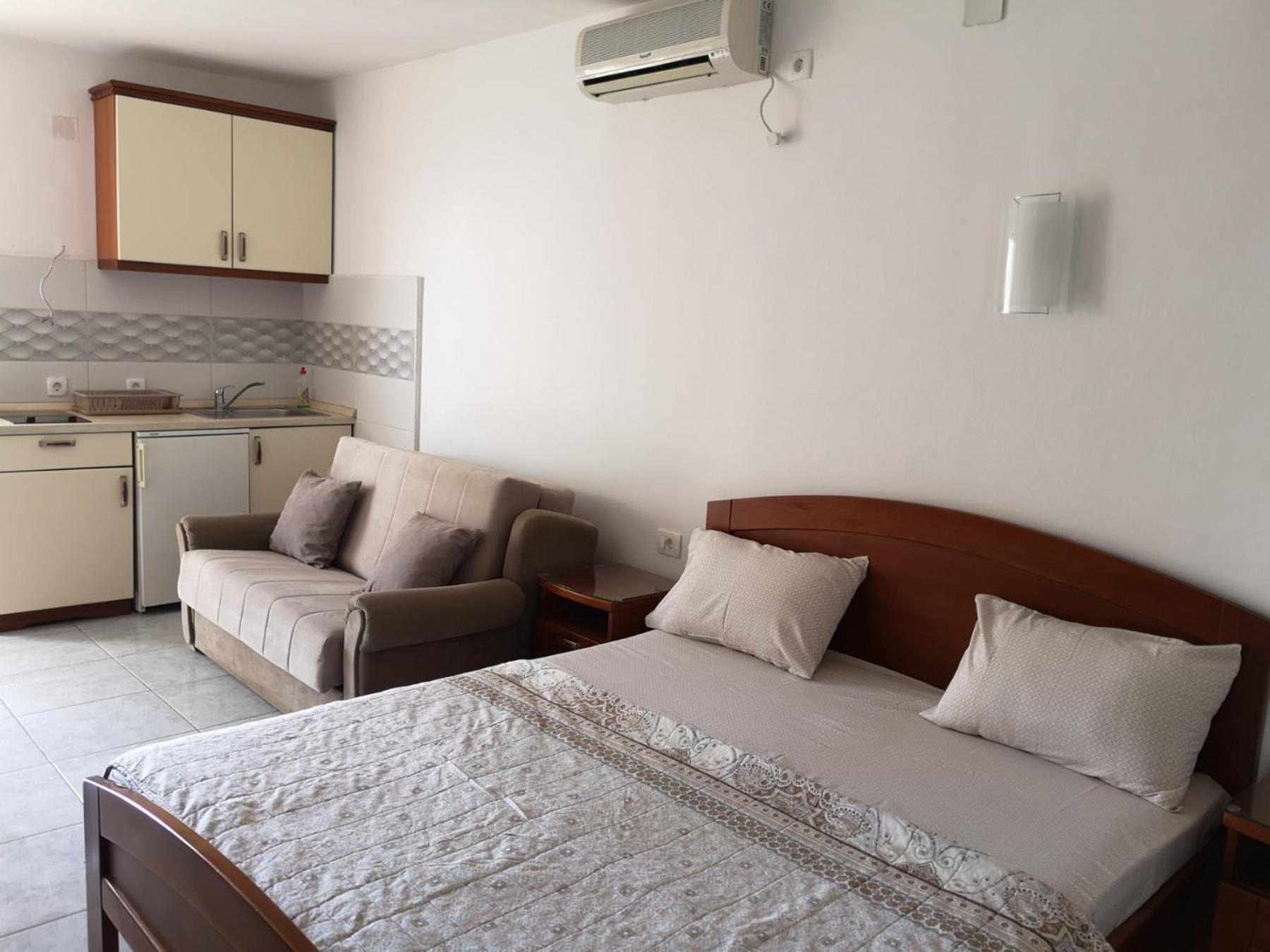 Apartmani Becici Ruang foto