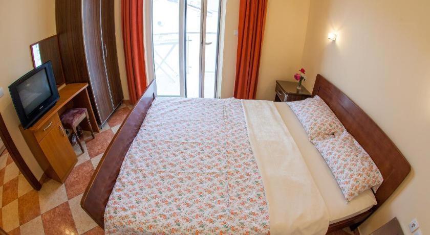 Apartmani Becici Bagian luar foto